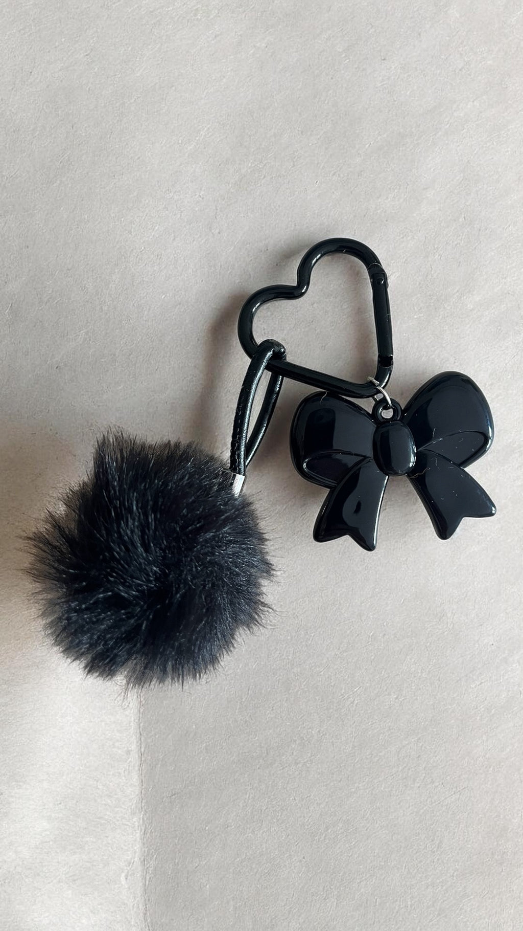 Fluffy Pom Pom Bow Charm – Cute Bag, Keychain & Tumbler Accessory BLACK