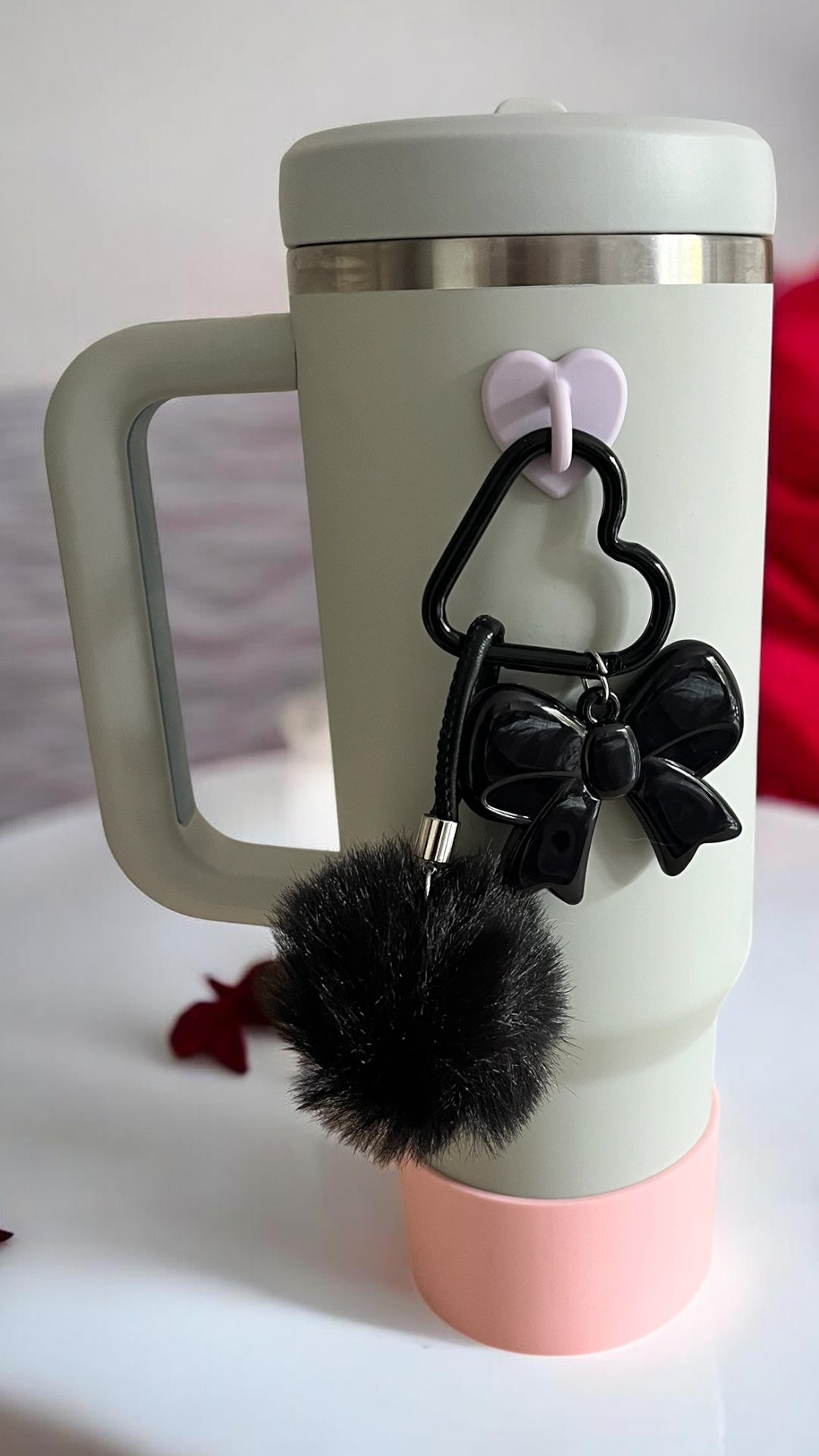 Fluffy Pom Pom Bow Charm – Cute Bag, Keychain & Tumbler Accessory BLACK