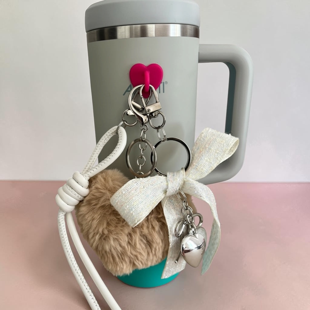 XL Fluffy Heart Charm BEIGE & HOOK
